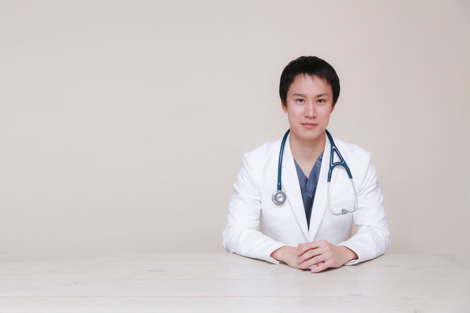 院長 矢ヶ部 俊彰